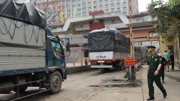 Từ 11-6 siết chặt hoạt động xuất nhập cảnh qua cửa khẩu Tân Thanh 